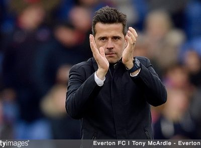 Applauding Everton Before They Face Burnley
